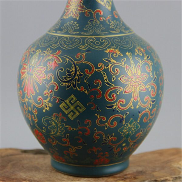 Peacock Green Enamel Floral Porcelain Vase Qing dynasty Qianlong - Image 3