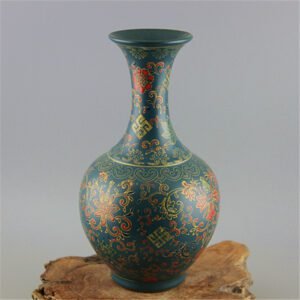 Peacock Green Enamel Floral Porcelain Vase Qing dynasty Qianlong