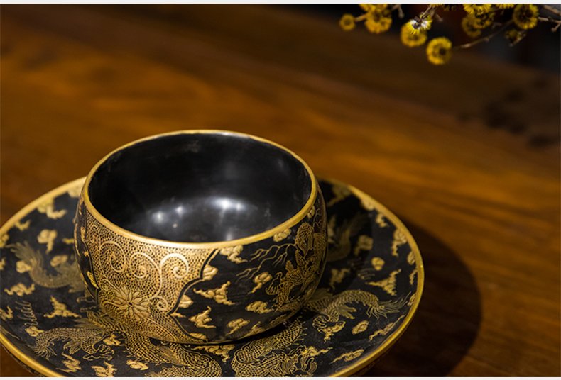 Black Lacquer Gold-Painted Cloud and Dragon Pattern Cup Stand