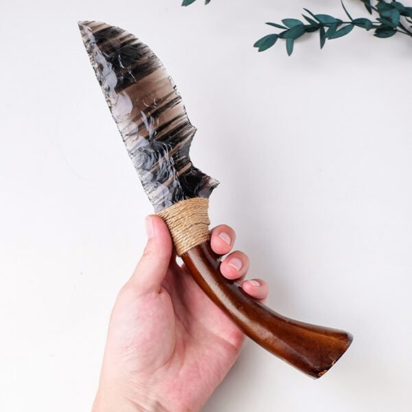 Hand-Carved Natural Crystal Obsidian Knife Decorative Collectible - Image 3