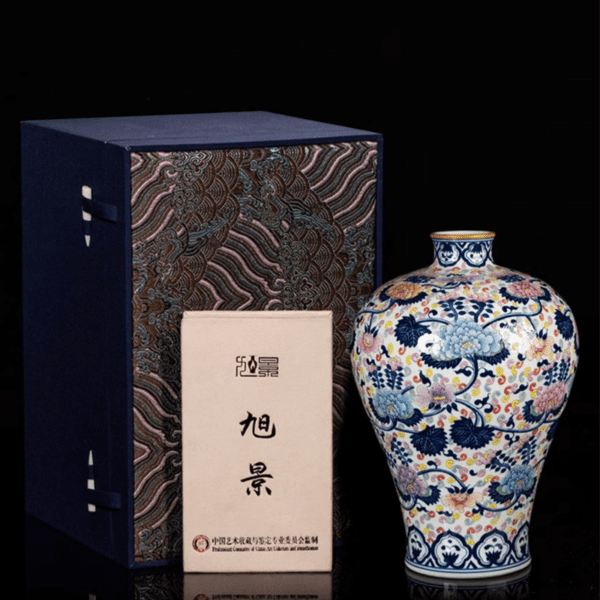 Jingdezhen Blue and White Porcelain High-End Vase - Elegant Decorative Piece - Image 2